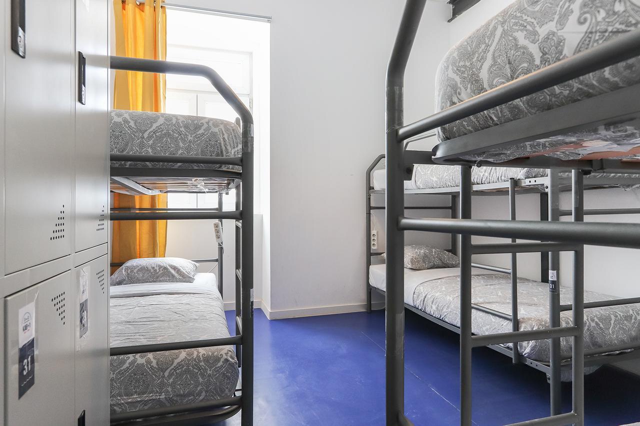 Kab+1 Hostel Lisboa Extérieur photo