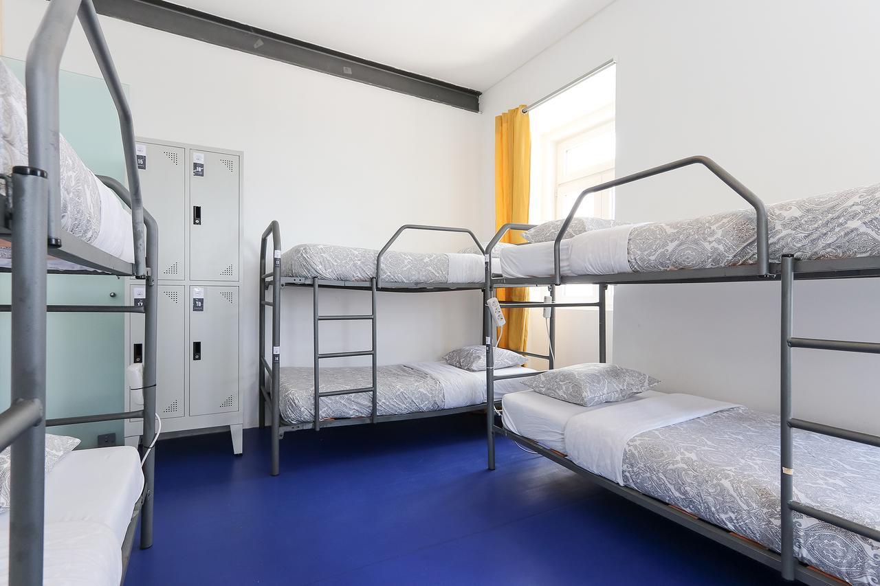 Kab+1 Hostel Lisboa Extérieur photo
