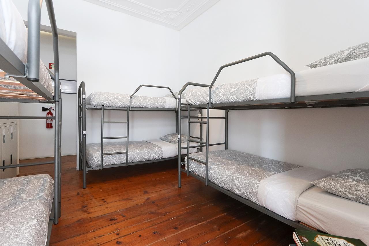 Kab+1 Hostel Lisboa Extérieur photo